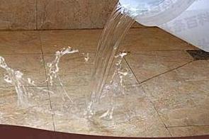 江汉漏水维修 免砸砖防水材料该如何施工